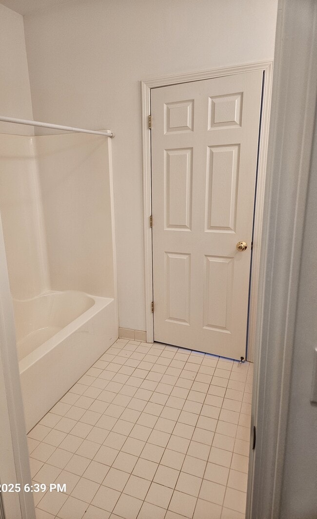 1st Floor Bathroom