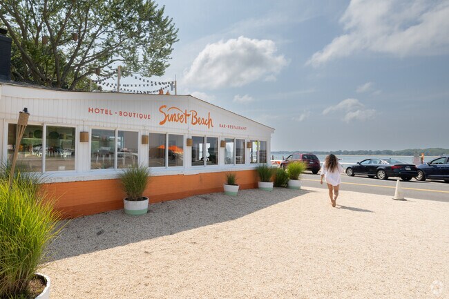 Sunset Beach Hotel and Bar is a hopping spot on Shelter Island.