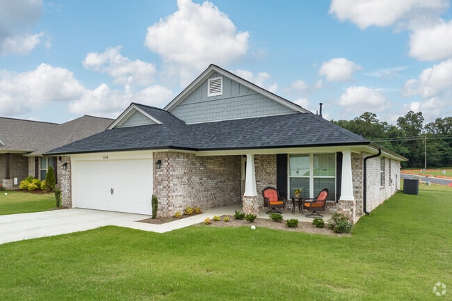 Inviting bungalows have front porches that welcome guests in Southhaven.