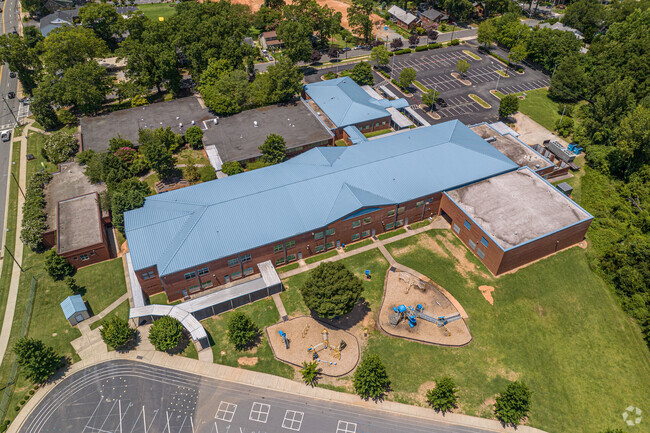 Oakhurst STEAM Academy has a spacious campus.