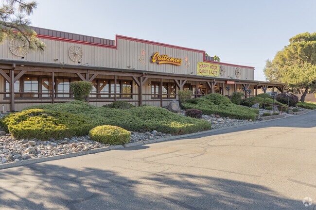 Come to Cattlemens for a steak.