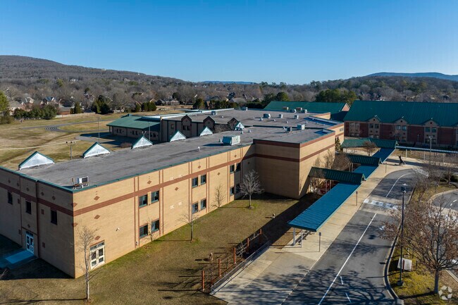 Madison County’s Hampton Cove Middle School educates students in grades 6 through 8.