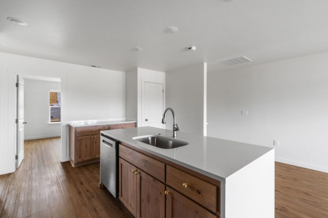 81 Old Yellowstone Trail, Three Forks, MT 59752 - photo 5