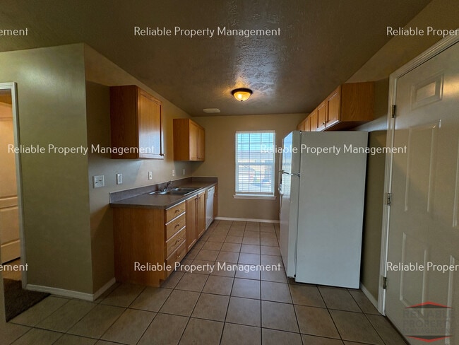 577 Caribou St unit C, Rigby, ID 83442 - photo 4