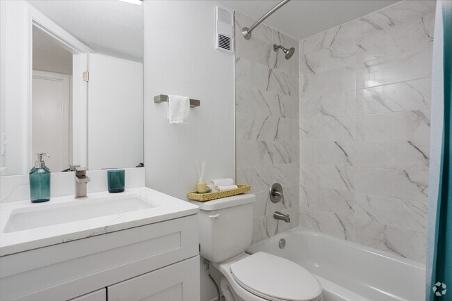 Emerald Grove, Orlando, FL 32821 - photo 5