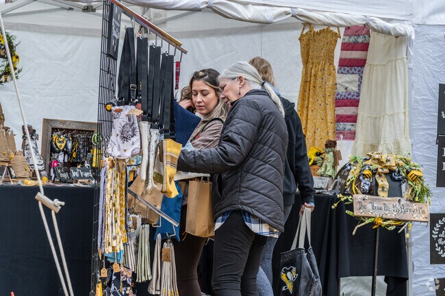 Local vendors and live music highlight New Brighton’s Maple Syrup & Music Festival.