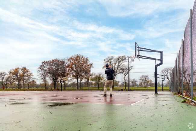 Roosevelt Park is a great place for a pickup game near Midtown.