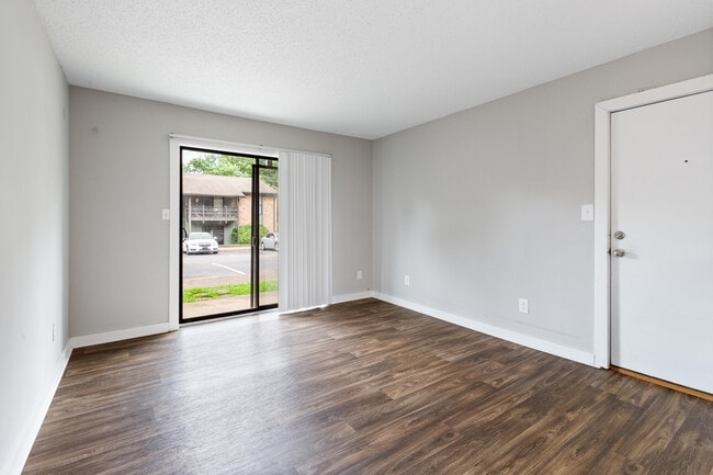 The Grove on Spring, Dickson, TN 37055 - photo 5