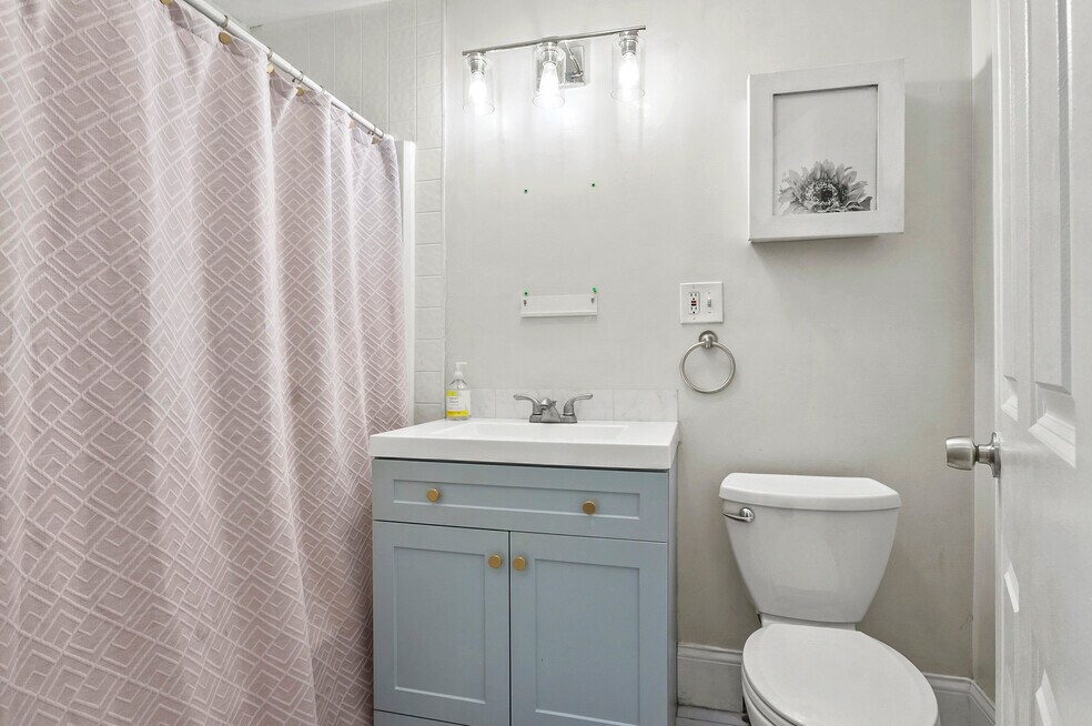 60 Beacon St unit 2, Chelsea, MA 02150 - photo 1