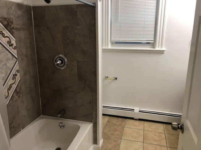 34 Miller Ave, Providence, RI 02905 - photo 5