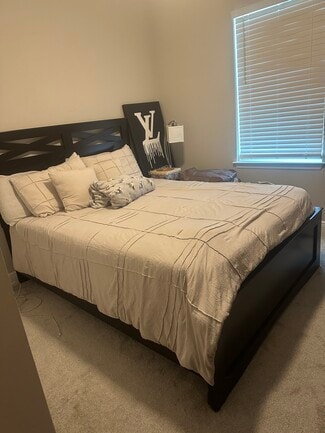 6493 Cyrils Dr, Saint Cloud, FL 34771