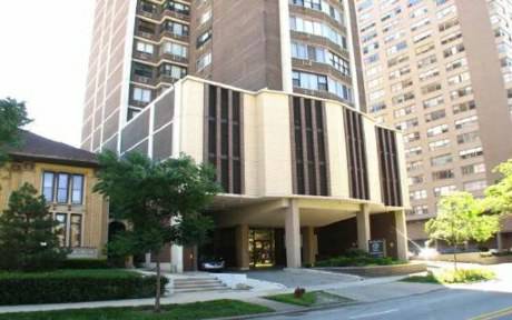 Sheridan Point Condominiums unit 6325 N Sheridan, Chicago, IL 60660 - photo 1