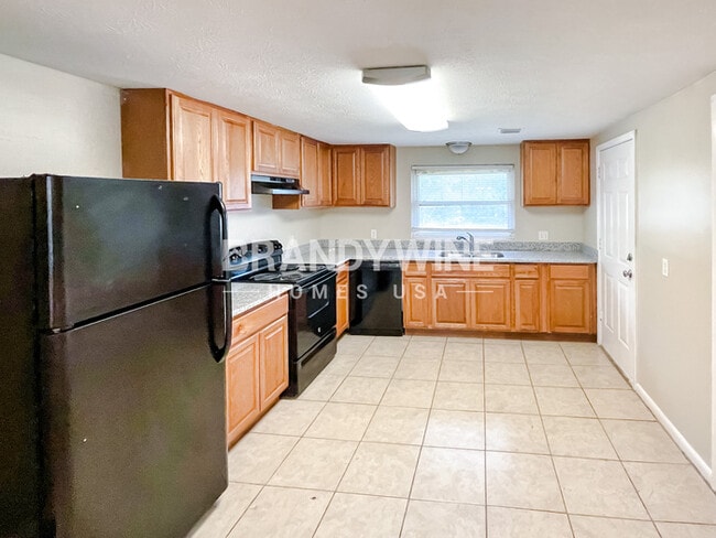 1001 Fields Rd, Jacksonville, FL 32218 - photo 4