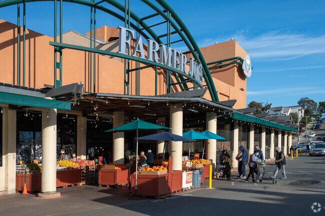 Dimond District locals shop at Farmer Joes for their groceries.