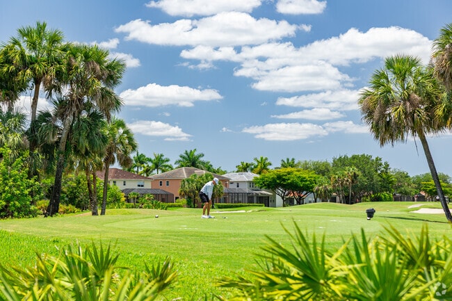 Orangetree golfers can play at Valencia Golf Club in the center of the community.