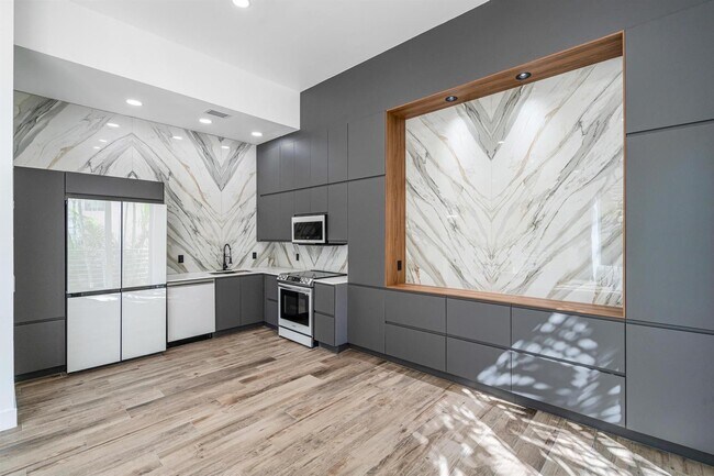 361 Jefferson Ave unit 1, Miami Beach, FL 33139 - photo 6