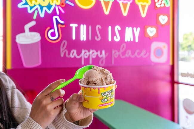 Known for its vibrant flavors, La Michoacana Plus in San Fernando is a local favorite when it comes to ice cream.