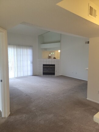 24143 Del Monte Dr Unit 278, Santa Clarita, CA 91355