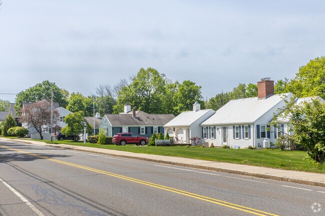 A row of ranch-style homes lines the streets heading into Templeton town center.