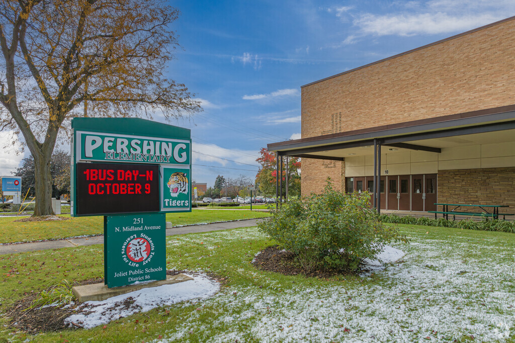 Pershing Elementary School, located in Joliet, IL has an overall Niche grade of C-.