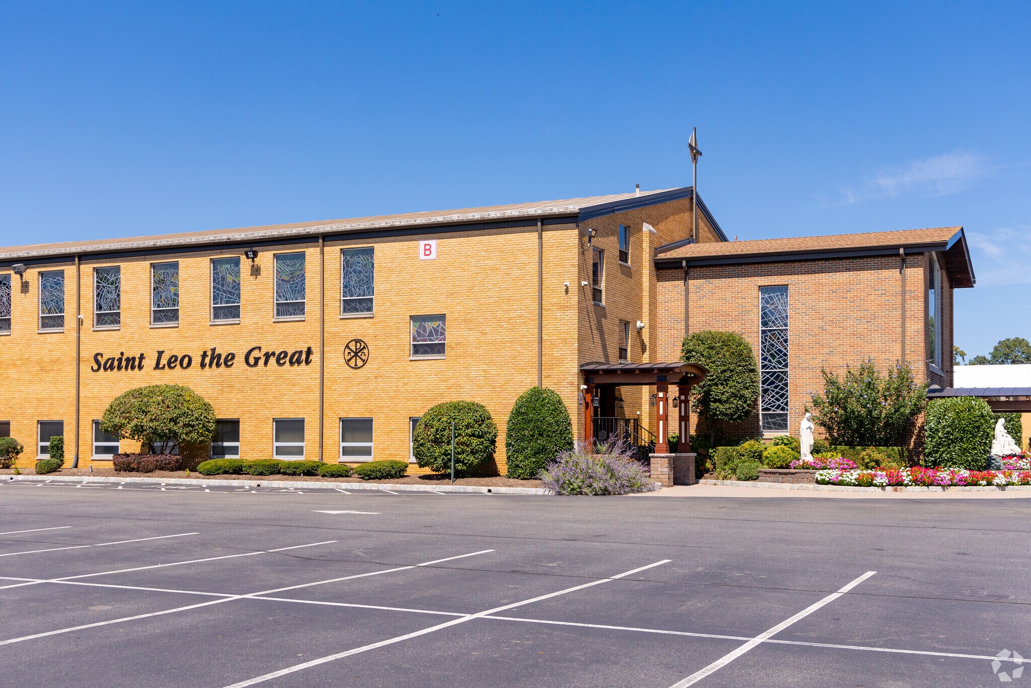 21 Turnberry Dr, Lincroft, NJ 07738 MLS 22409935