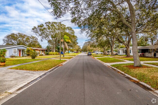 Lealman streets connect to 34th Street for easy access to local shops.