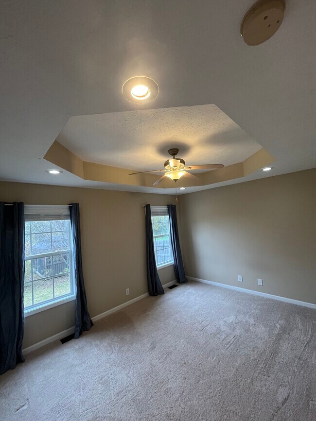 782 Fire Break Dr, Clarksville, TN 37040 - photo 6