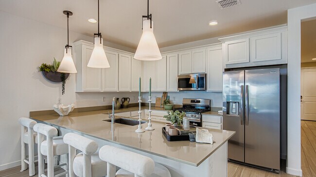 9644 W Avalon Dr, Phoenix, AZ 85037 - photo 3