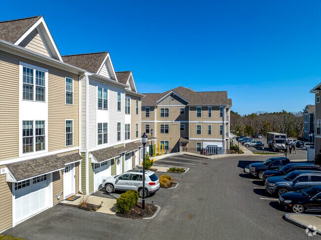 Tall Oaks Drive Luxury Condos