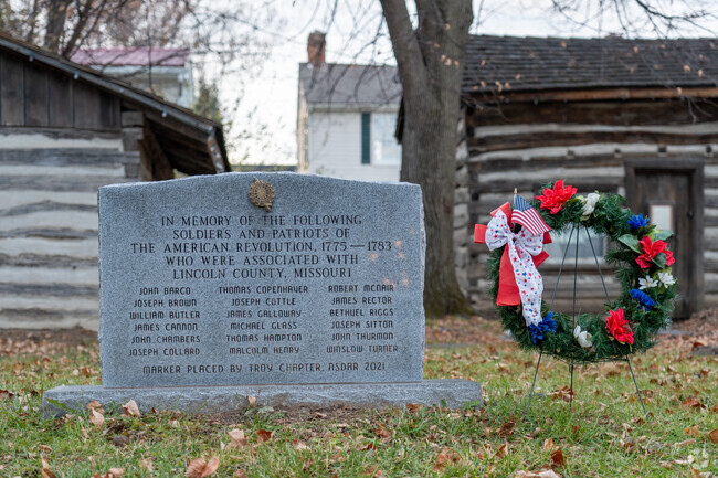 This American Revolutionary War memorial was constructed at the original sight of Woods Fort.