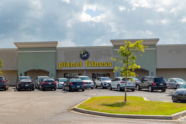 The residents of West Lake Forest can work on their fitness at the local Planet Fitness.