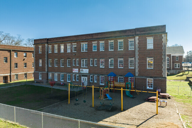 Braddy Preparatory Academy is a good neighborhood private school.