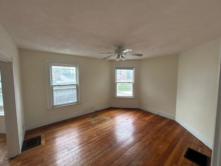 25 Albion St unit 1, Somerville, MA 02143 - photo 1