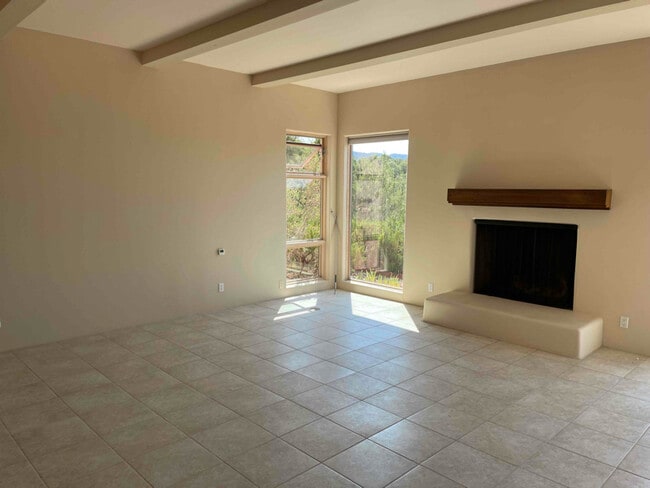 4 Old Agua Fria Rd E, Santa Fe, NM 87508 - photo 4