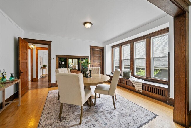 2856 N Frederick Ave unit 2858, Milwaukee, WI 53211 - photo 3