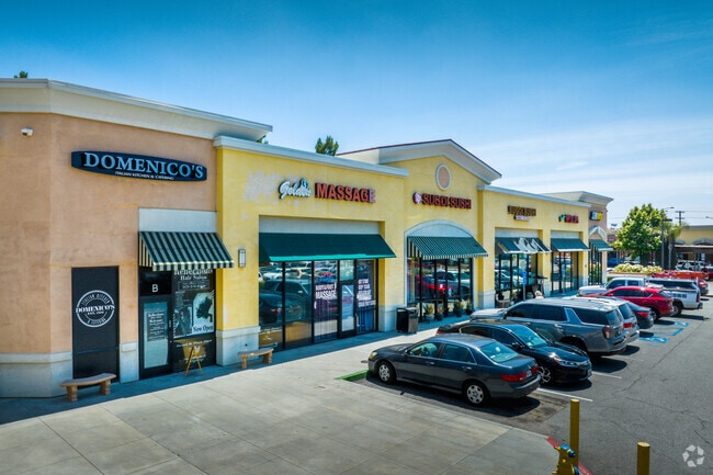 A wide variety of restaurants and retail available at Oak Valley Plaza in the Cherry Valley.