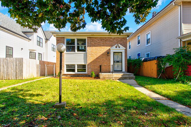 217 S 13th Ave unit 1st Floor, Maywood, IL 60153 - photo 2