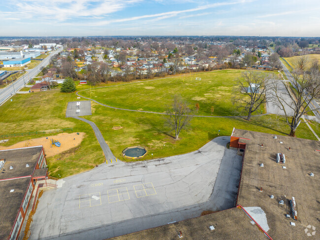 Thomas Jefferson Elementary School is located in north Jeffersonville.