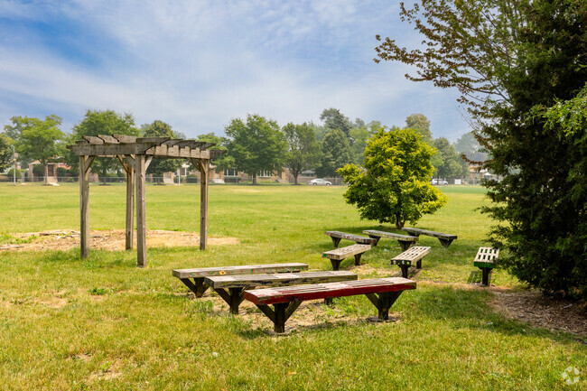 Dunne Technology Academy has an outdoor classroom and trellis.