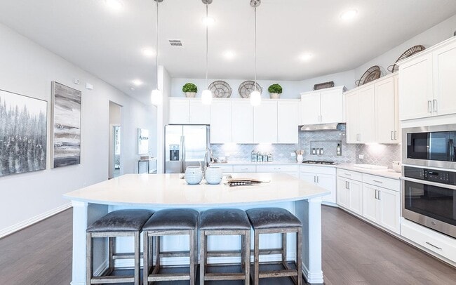 880 Cherrystone Loop unit 36501416, Buda, TX 78610 - photo 6