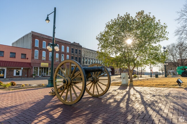 Dyersburg's history is on full display around the town square.