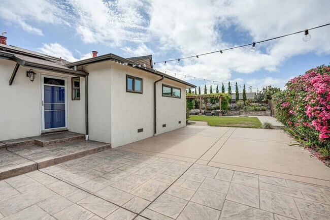 1338 Thais Ln unit ID1305124P, Hayward, CA 94544 - photo 5