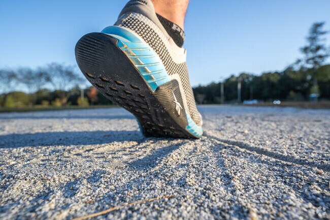 Run on the trails at Putney Community Park.