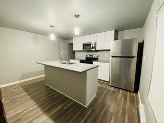 4 Saratoga Ave Unit 2, Broadalbin, NY 12025