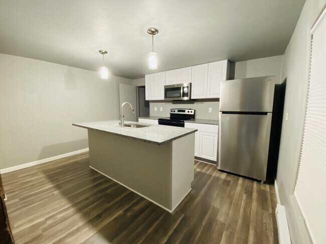 4 Saratoga Ave unit 3, Broadalbin, NY 12025 - photo 3