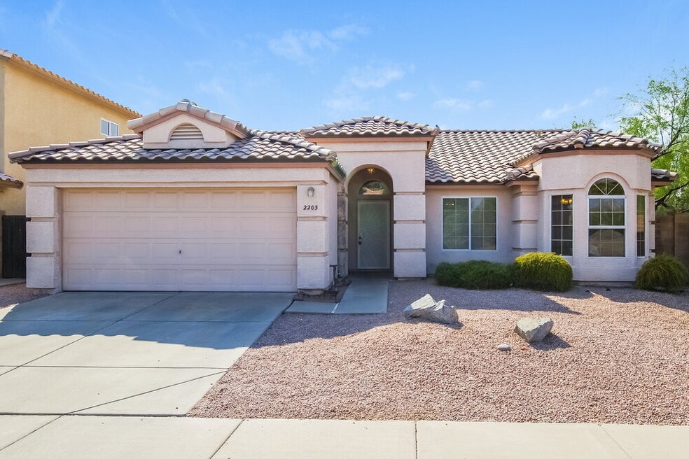 2203 E Edna Ave, Phoenix, AZ 85022 - photo 1