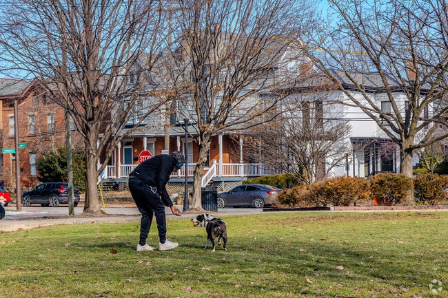 The Discovery District has great walkability.
