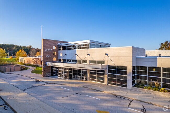 Students in Nashotah can attend A-rated Arrowhead High School.