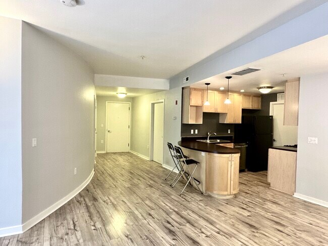 327 NW Park Ave unit 1C, Portland, OR 97209 - photo 4