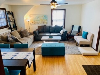 1608 Thomas Ave W Unit Upper, Saint Paul, MN 55104